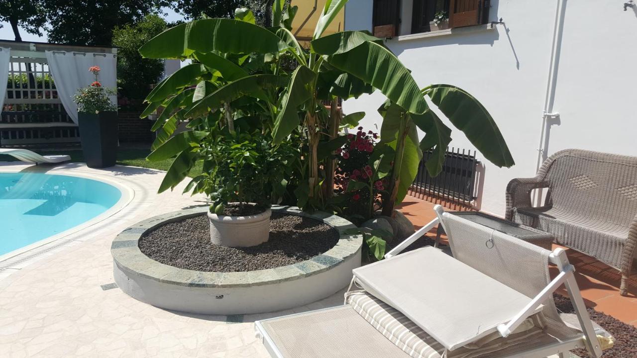 B&B Casa Gaia - Σιρμιόνε Εξωτερικό φωτογραφία