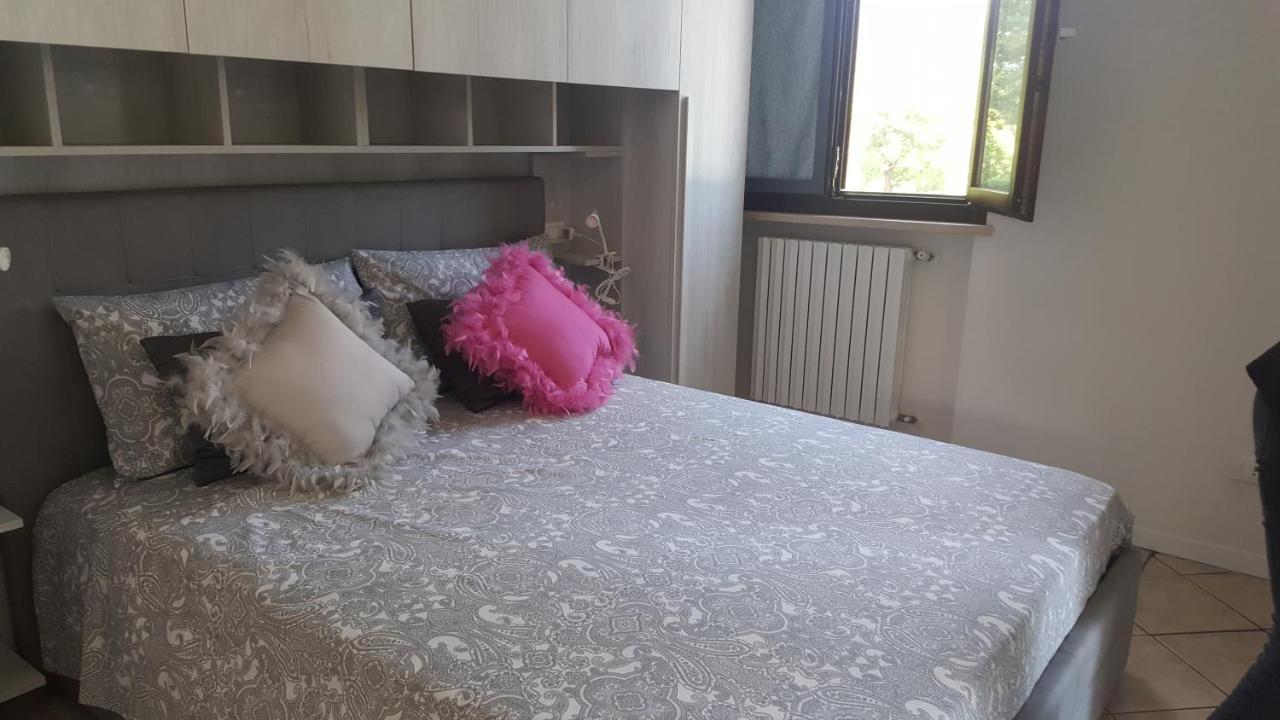 B&B Casa Gaia - Σιρμιόνε Εξωτερικό φωτογραφία
