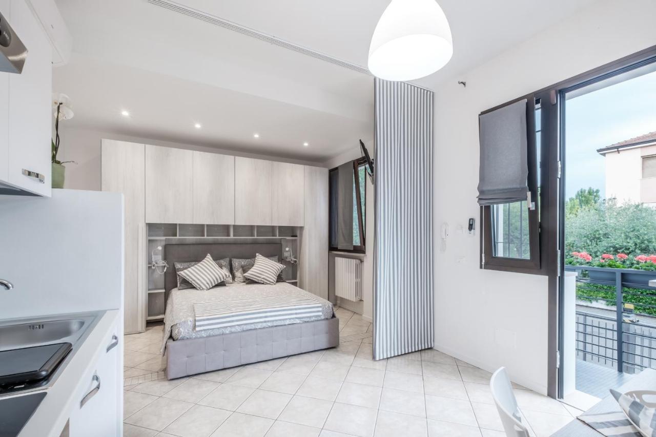 B&B Casa Gaia - Σιρμιόνε Εξωτερικό φωτογραφία