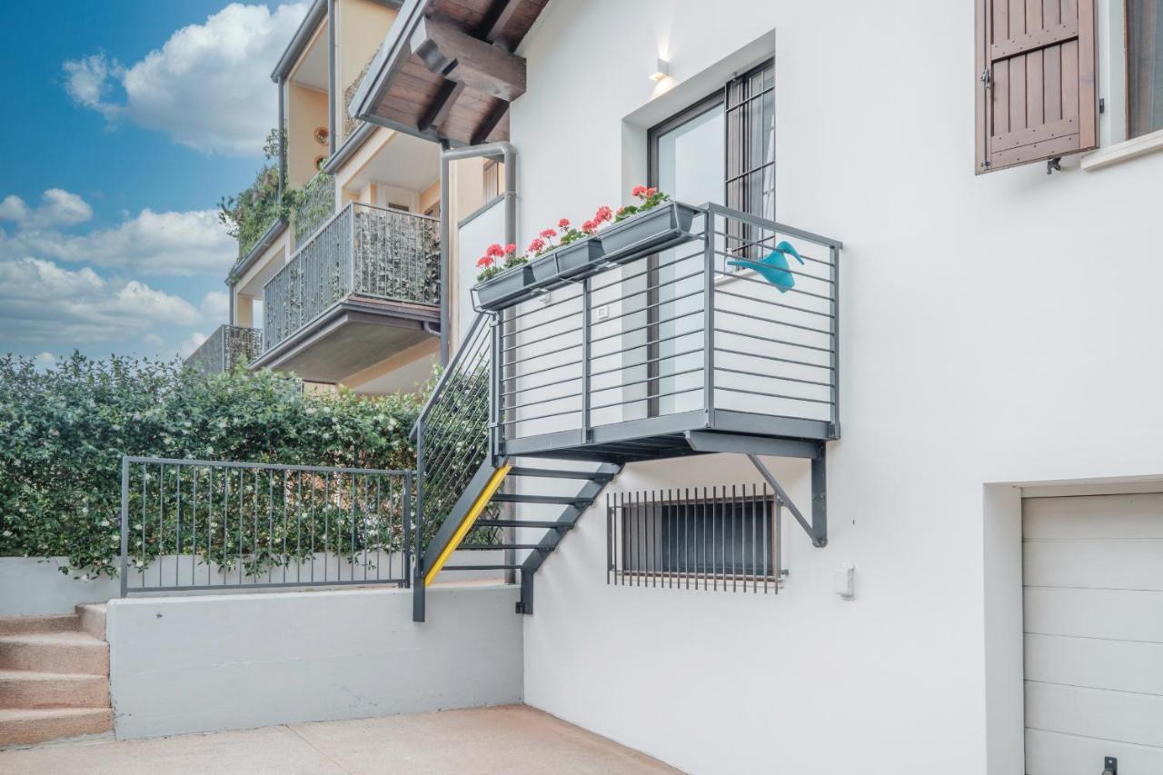 B&B Casa Gaia - Σιρμιόνε Εξωτερικό φωτογραφία
